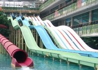 Het Waterdia's van het regenboog Volwassen Zwembad voor Vakantietoevlucht 2-14 Bezoekers