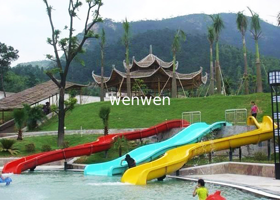 De aangepaste Dia van het Familiewater, Eco - Vriendschappelijke Interactieve Kleine Waterdia