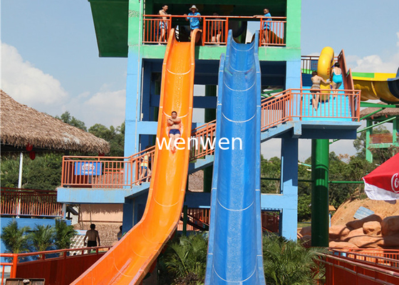 De gesloten Ritten van het het Waterpark van de Buis Spiraalvormige 10mm Glasvezel voor het Rennen