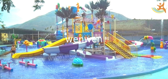 Huis van het de Familiewater van de zomer het Openluchtaqua playground games fiberglass slide voor Themapark